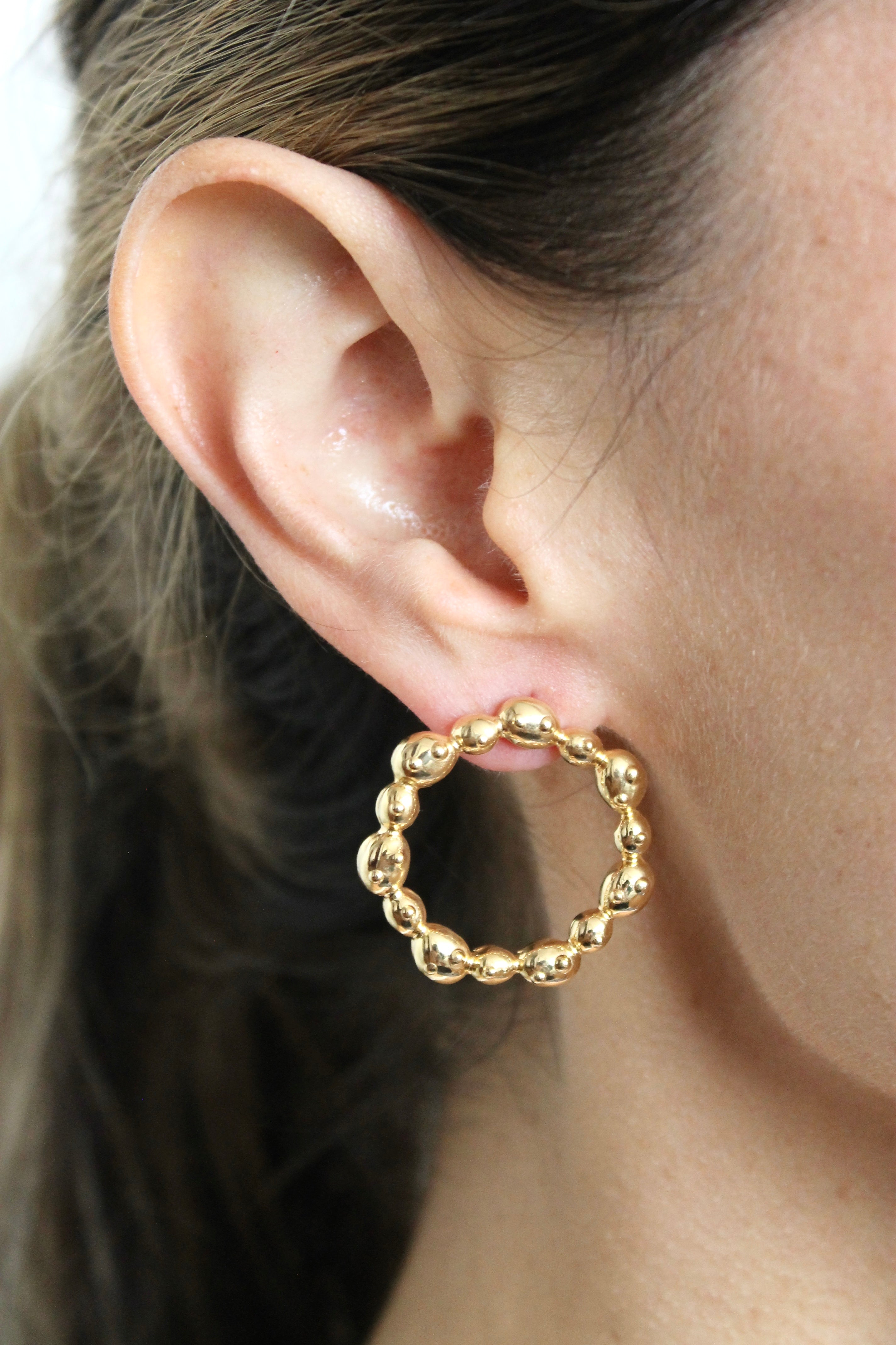AURORA EARRINGS MEDIUM GOLD