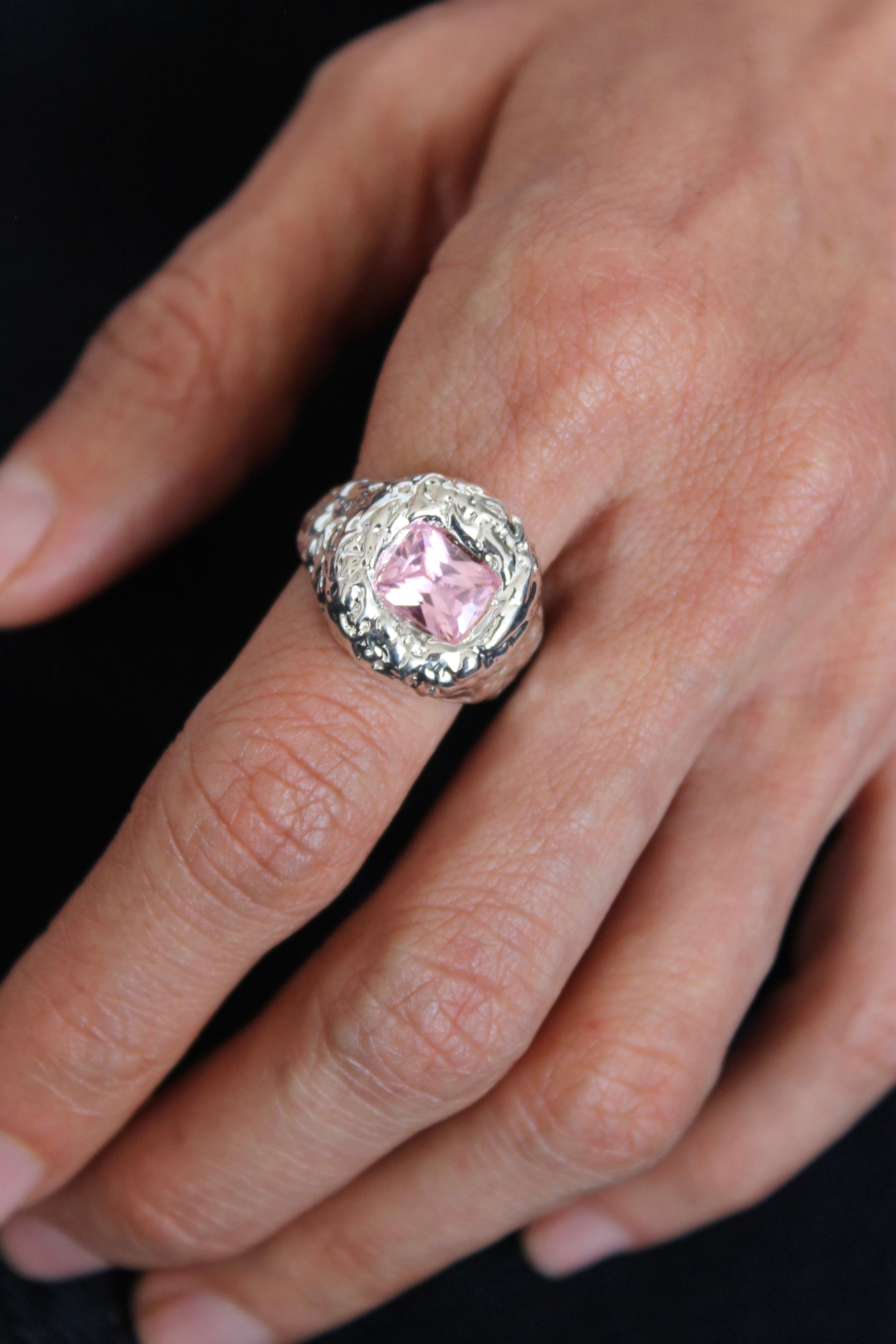 NINA RING